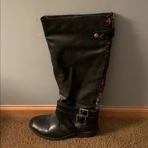 Gray/black tall boots